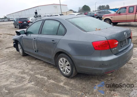 2013 Volkswagen Jetta 2.0L S z USA, uszkodzony, nr VIN 3VW2K7AJ5DM241118